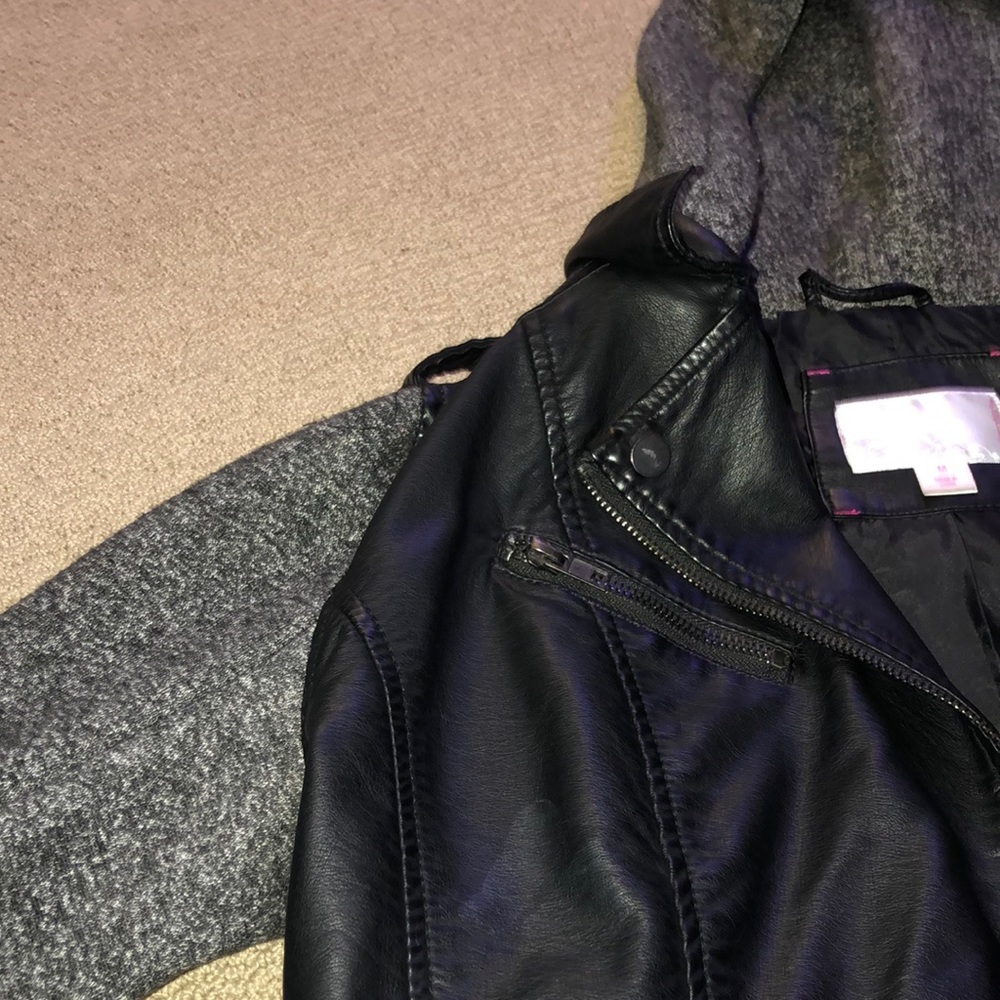 jacket - Picture 3 of 3